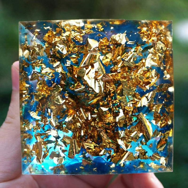 Pirâmide Orgonite - Namastê Consciência Divina