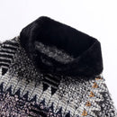 Poncho de Lã com Gola Pelinho