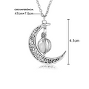 Colar Pingente Lua Iluminada - Brilha no Escuro