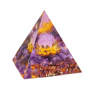 Pirâmide Orgonite Flor de Lótus Ametista