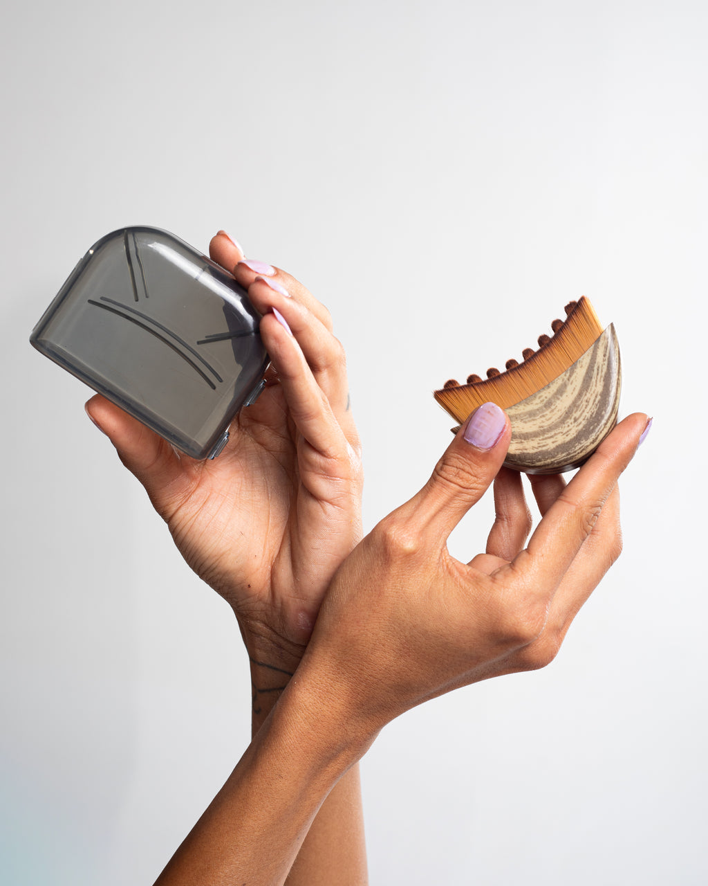 DrenaFace – Escova de Drenagem Linfática Facial