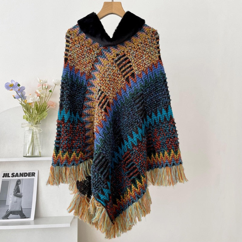 Poncho de Lã com Gola Pelinho