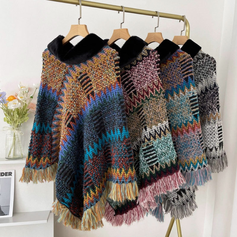Poncho de Lã com Gola Pelinho