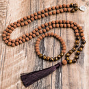 Japamala Rudraksha com Olho de Tigre + Pulseira de BRINDE
